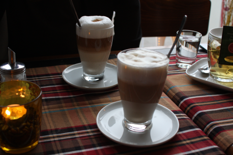 zwei latte
